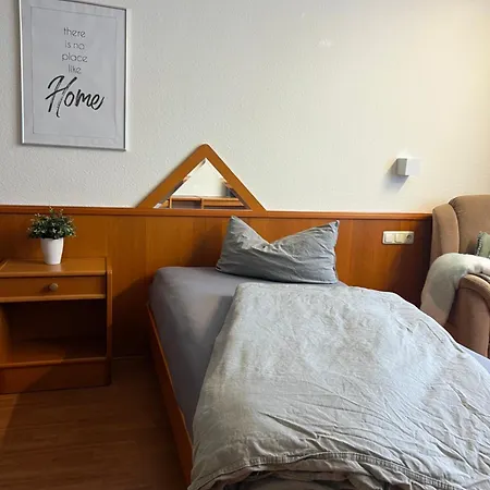 Messe - Schwand - Nuernberg Apartamento *